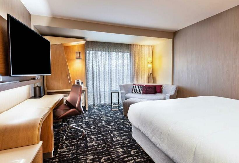 Стандартный Номер Кровать Кинг, Courtyard Winston Salem Downtown