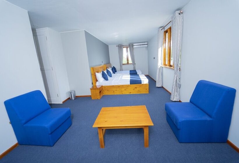 Четырехместный Номер Deluxe, Havana Club Resort