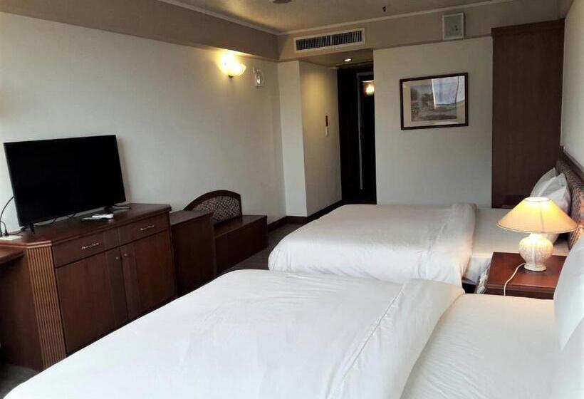 اتاق استاندارد چهار تخته, Hsinchu World Trade Business Hall