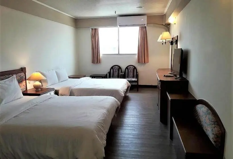 اتاق استاندارد چهار تخته, Hsinchu World Trade Business Hall