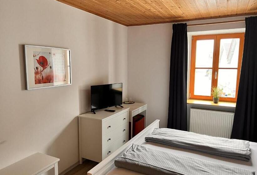 Номер Стандарт, Zum Zacherwirt