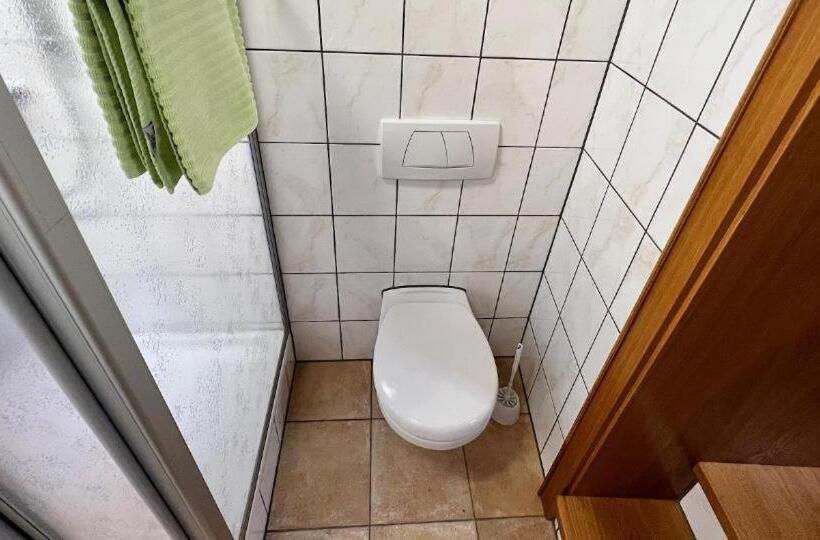 Quarto Deluxe, Zum Zacherwirt