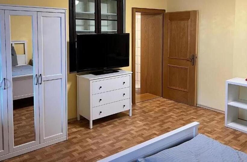 Номер Deluxe, Zum Zacherwirt