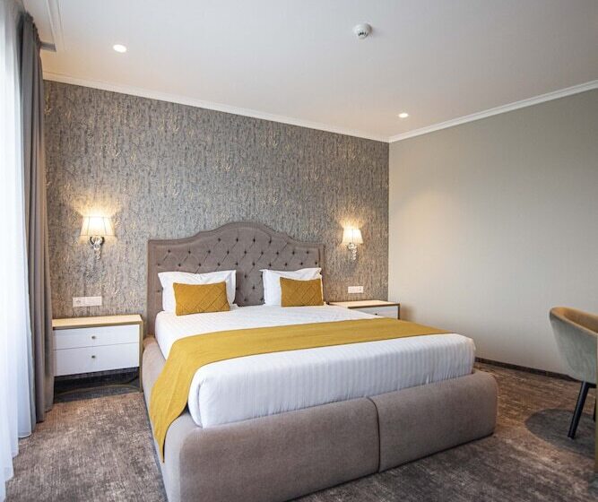 バルコニー付き１ベッドルームアパートメント, Aventus