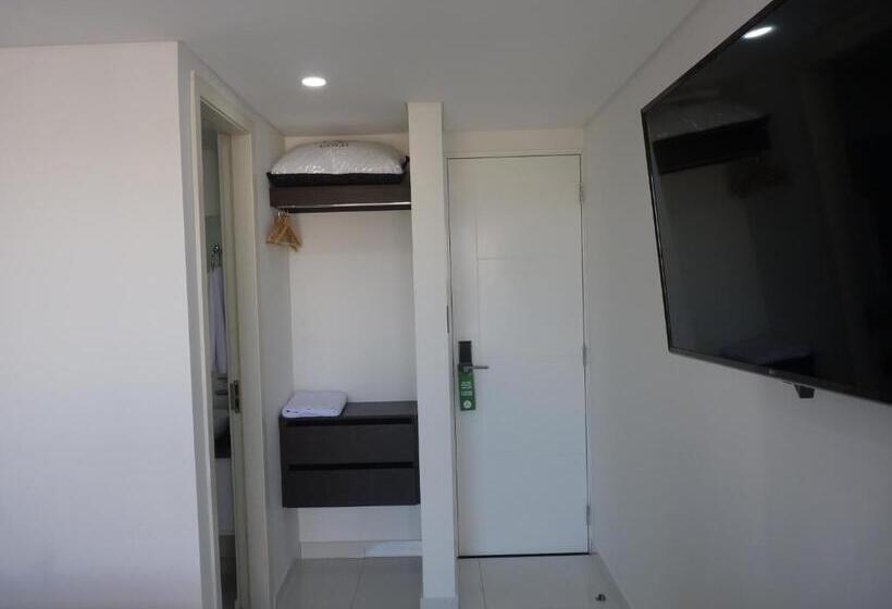 스탠다드 룸 킹사이즈 침대, Business Center