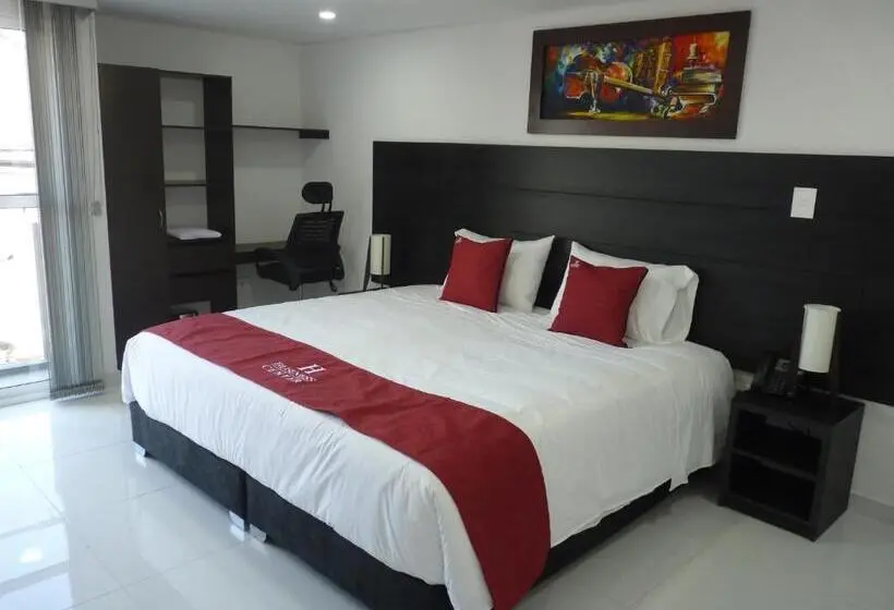 اتاق استاندارد سه تخته با بالکن, Business Center