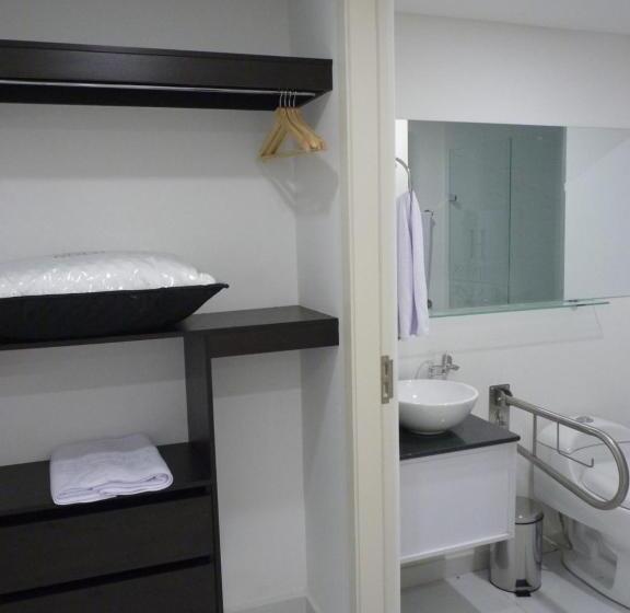 스탠다드 발코니 룸, Business Center