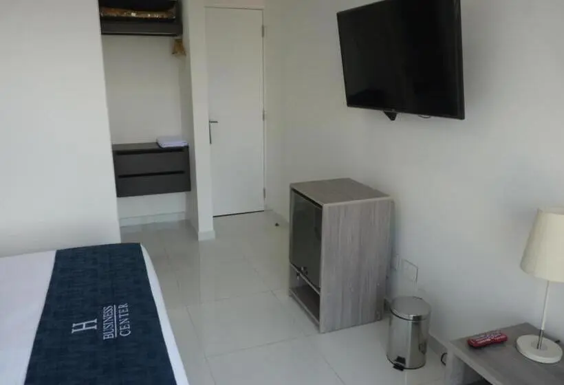 اتاق استاندارد با بالکن, Business Center