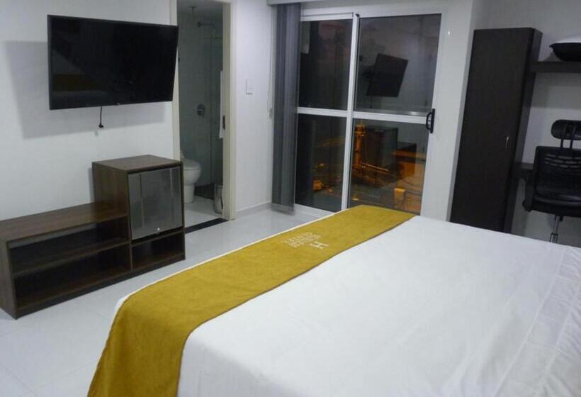 스탠다드 룸 킹사이즈 침대, Business Center