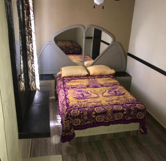 Üç Kişilik Standart Oda, San Martín