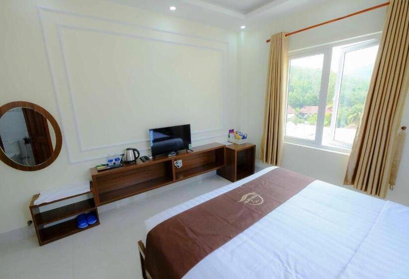 Standard Værelse Bjergudsigt, Seaview Quy Nhon