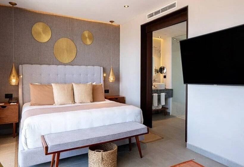 Люкс 3 Спальни, The Fives Oceanfront