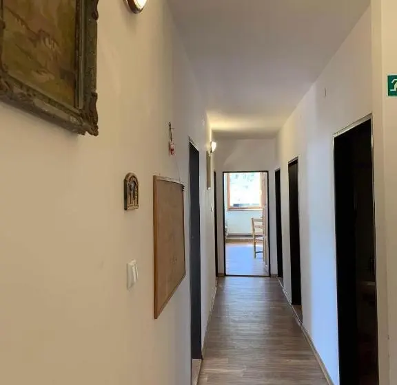 スタンダード4人部屋, Penzion Pod Kapličkou