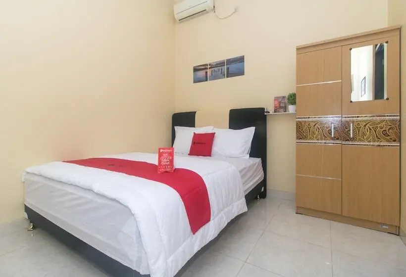 スタンダードルーム, Reddoorz Syariah Near Stasiun Madiun