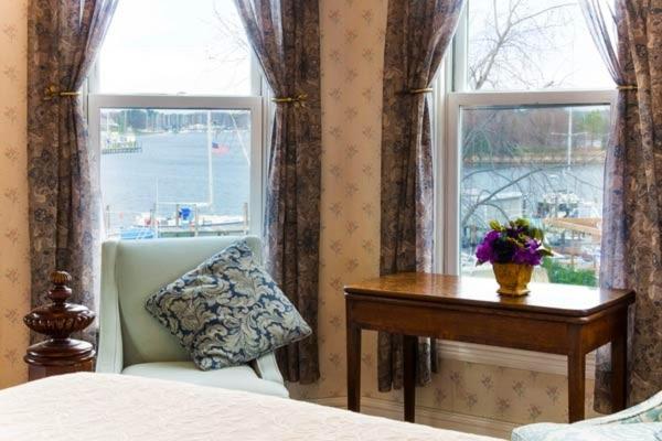 Номер Deluxe, Solomons Victorian Inn