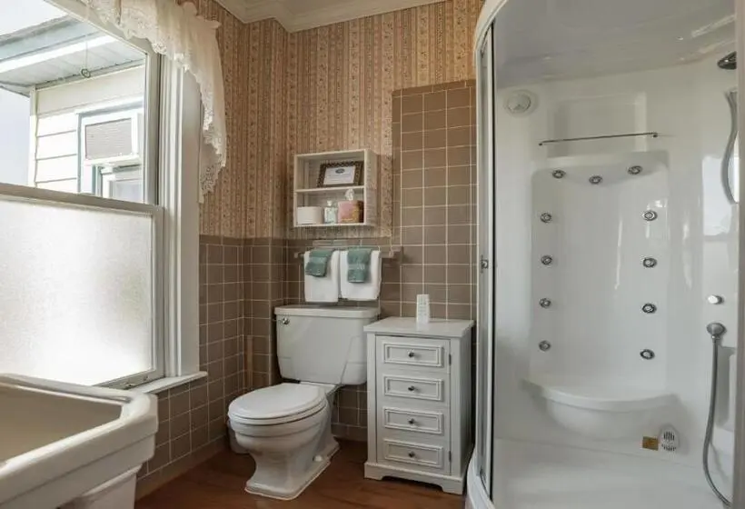 スーペリアールーム, Solomons Victorian Inn