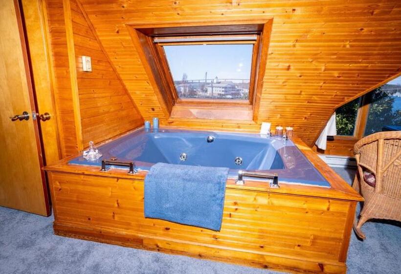 Номер Superior Кровать Кинг, Solomons Victorian Inn