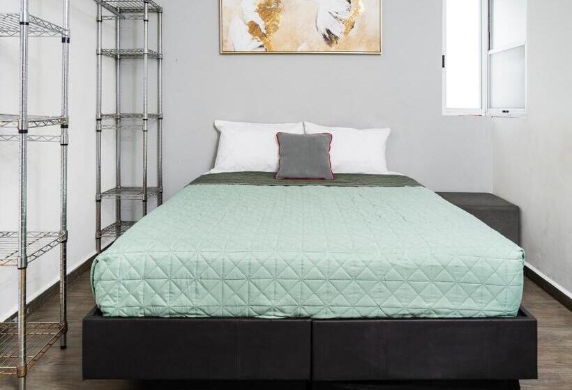 标准间, Adhoc Express