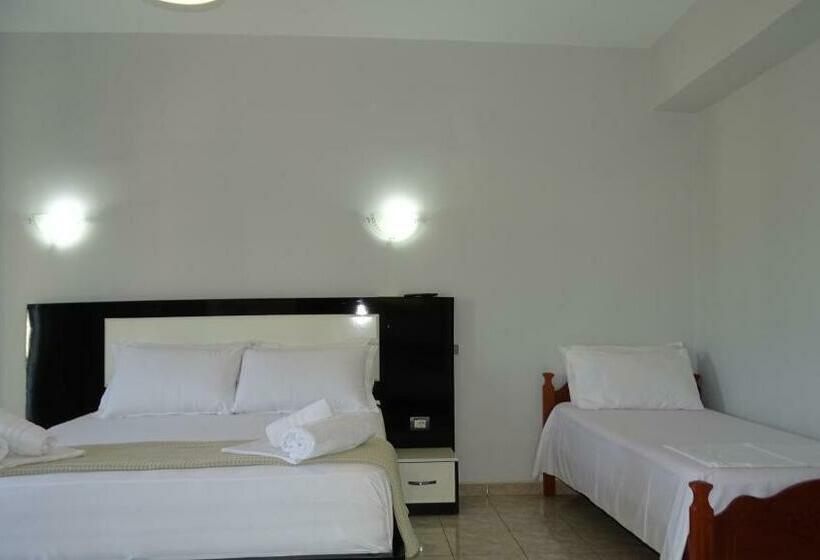 חדר משפחתי, Ardiani