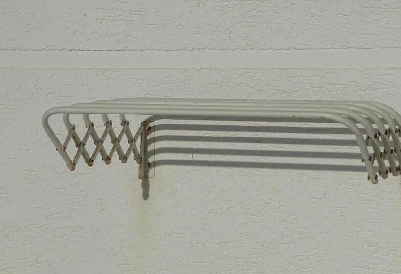 חדר דלוקס, Ardiani