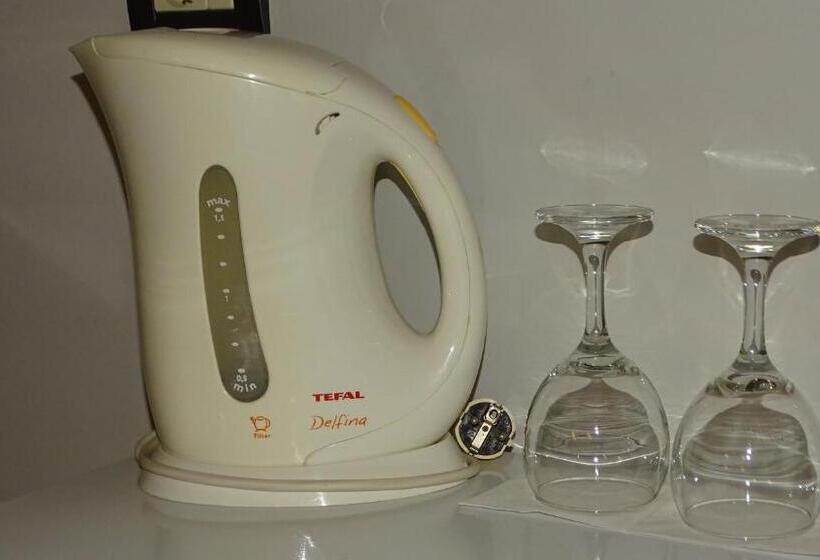 חדר דלוקס, Ardiani