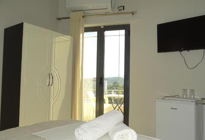 חדר דלוקס, Ardiani