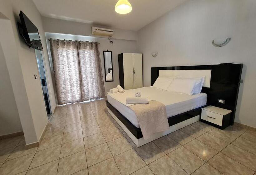 חדר משפחתי, Ardiani