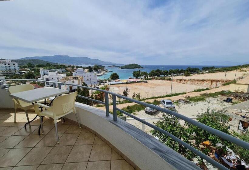 חדר דלוקס, Ardiani