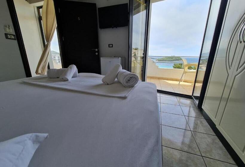 חדר דלוקס, Ardiani