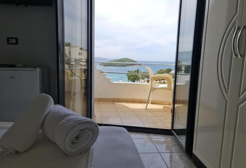 חדר דלוקס, Ardiani