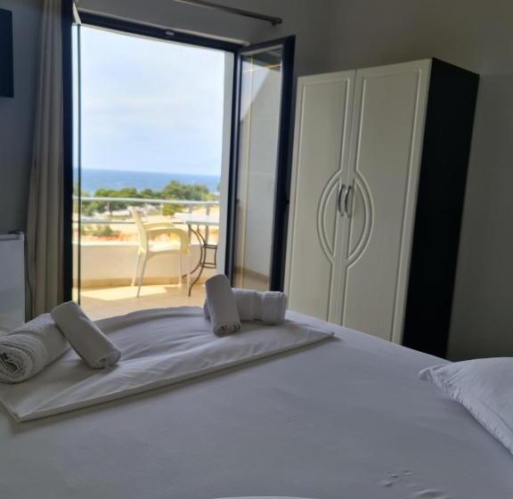 חדר דלוקס, Ardiani