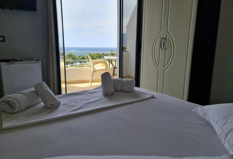 חדר דלוקס, Ardiani