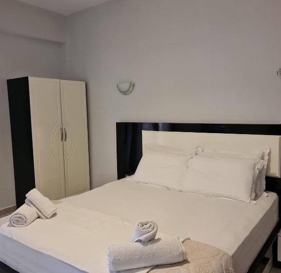 חדר דלוקס, Ardiani