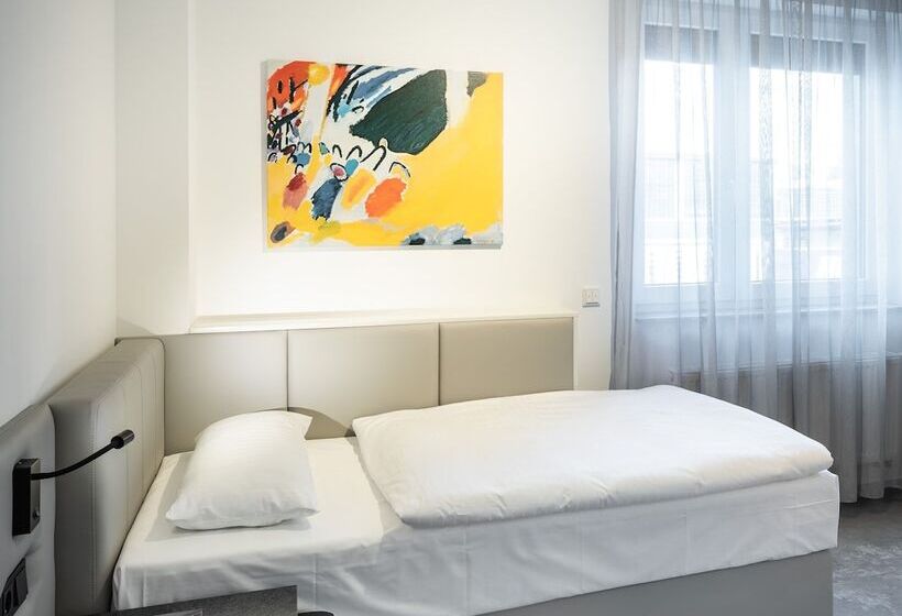 חדר סטנדרט, Home & Work