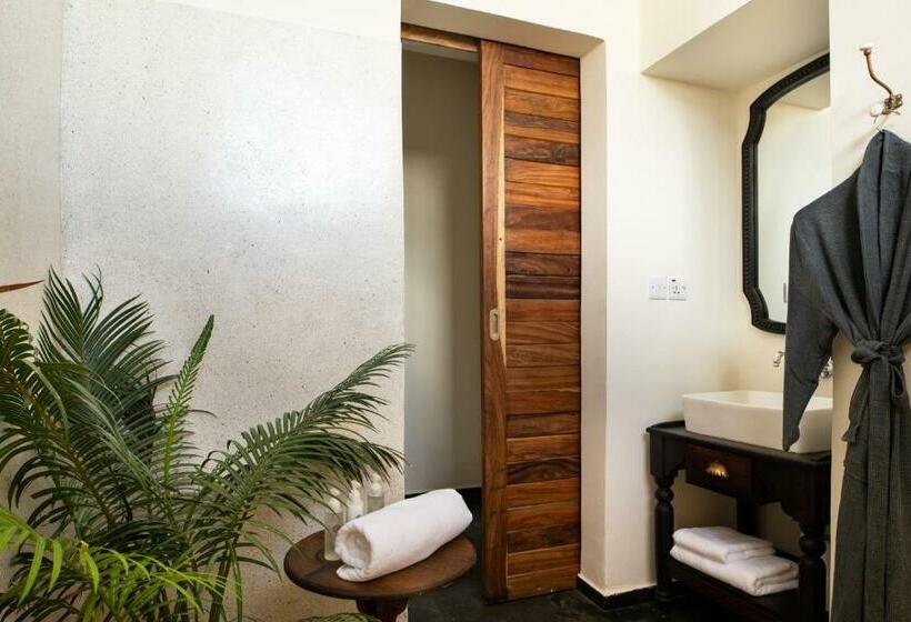 اتاق سوپریور با بالکن, Upendo House Hotel Zanzibar
