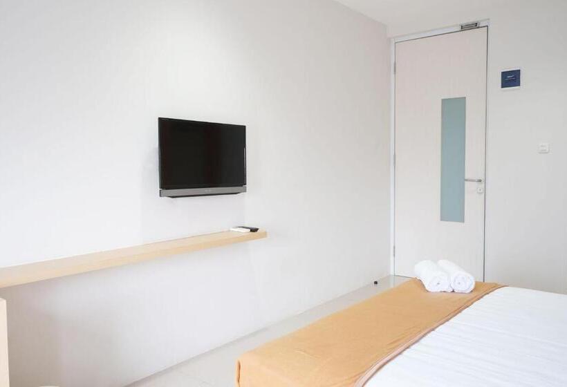 غرفة قياسية, Urooms Senayan