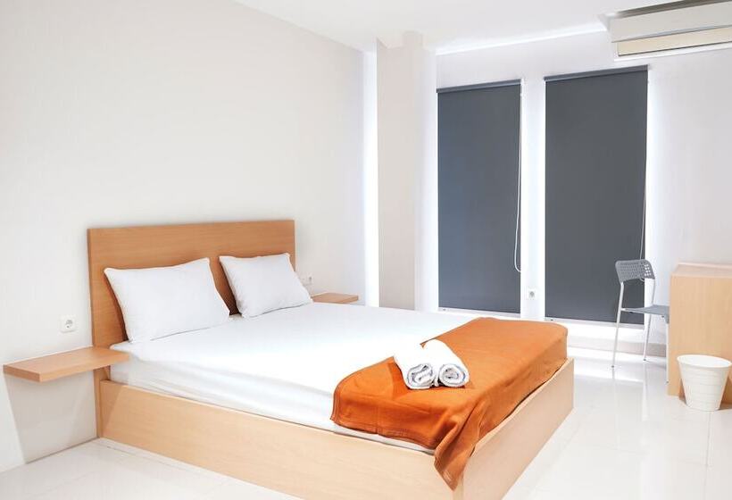 غرفة قياسية, Urooms Senayan