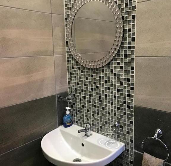 Delüks Oda, Camelthorn Guesthouse