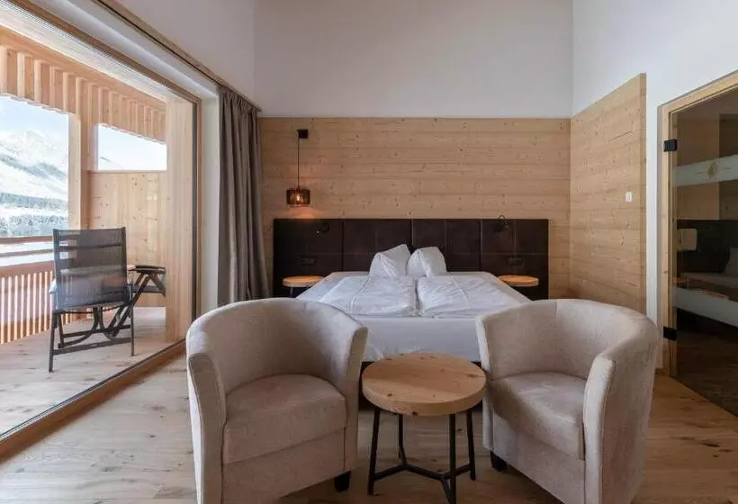 スーペリアールーム, Alpine Nature Hotel Stoll