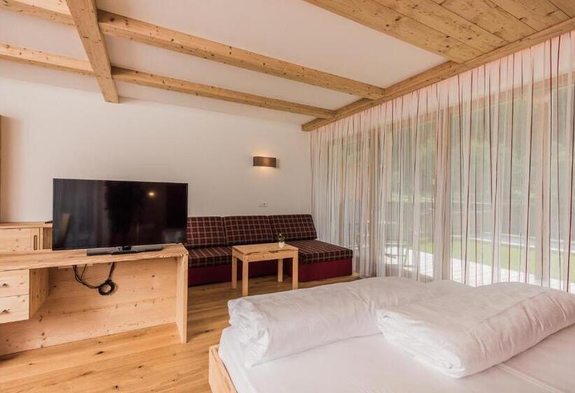 Люкс 2 Спальни, Alpine Nature Hotel Stoll
