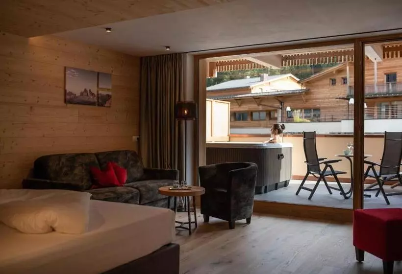 デラックススイート, Alpine Nature Hotel Stoll