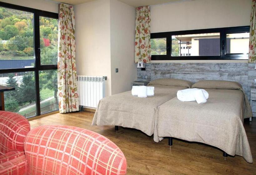 استودیوی استاندارد, Aparthotel La Vall Blanca