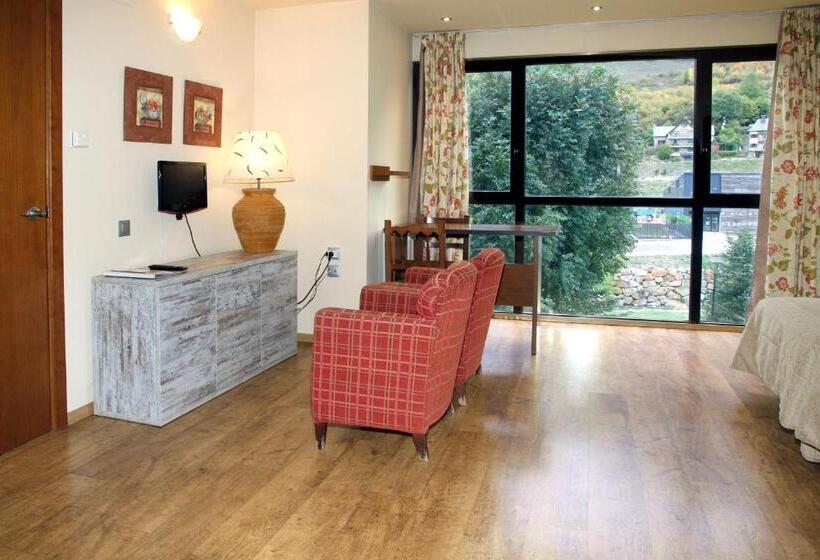 استودیوی استاندارد, Aparthotel La Vall Blanca