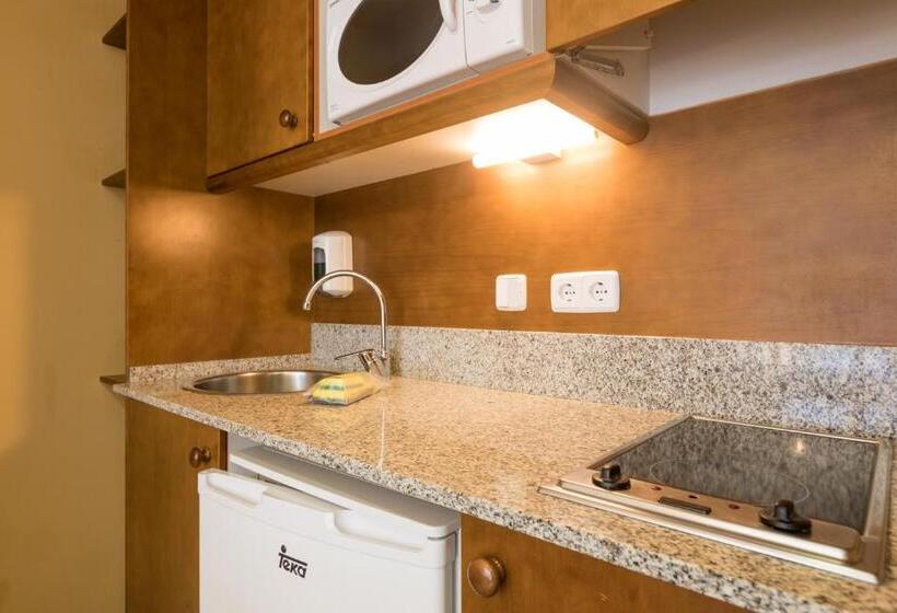 Escritório Estándar, Aparthotel La Vall Blanca