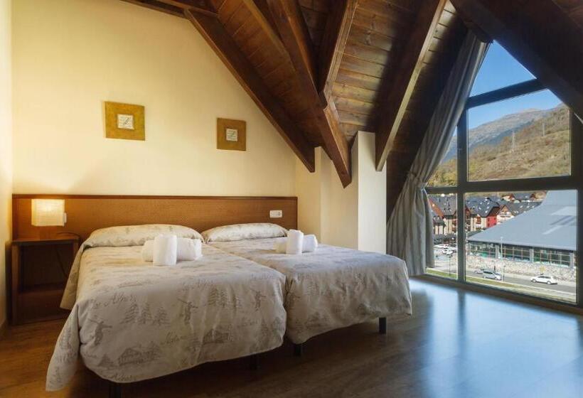 آپارتمان خانوادگی, Aparthotel La Vall Blanca