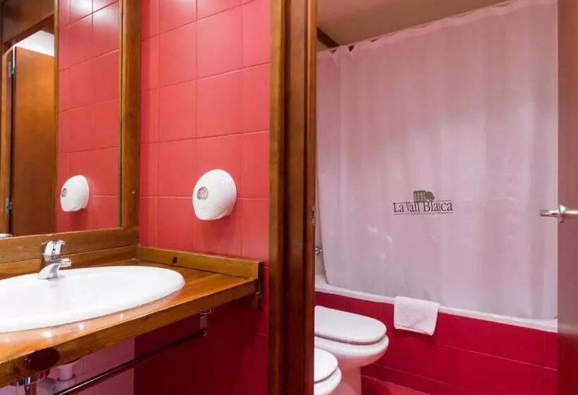 Family flat with view, Aparthotel La Vall Blanca