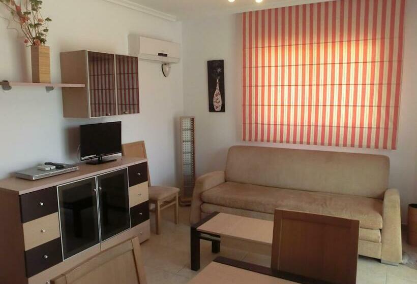 Апартаменты 2 Спальни, Apartamentos Marina Park