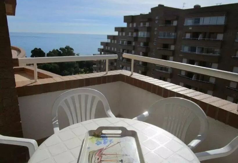サイドオーシャンビューの２ベッドルームアパート, Apartamentos Marina Park