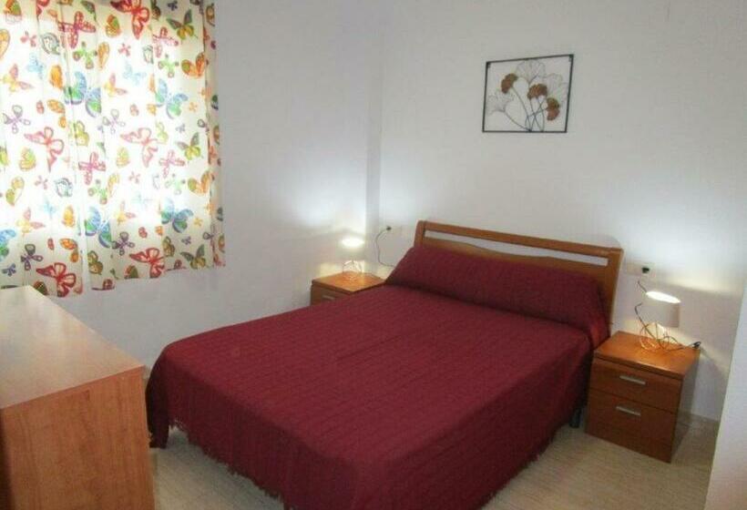 侧面带海景及2个卧室的公寓, Apartamentos Marina Park