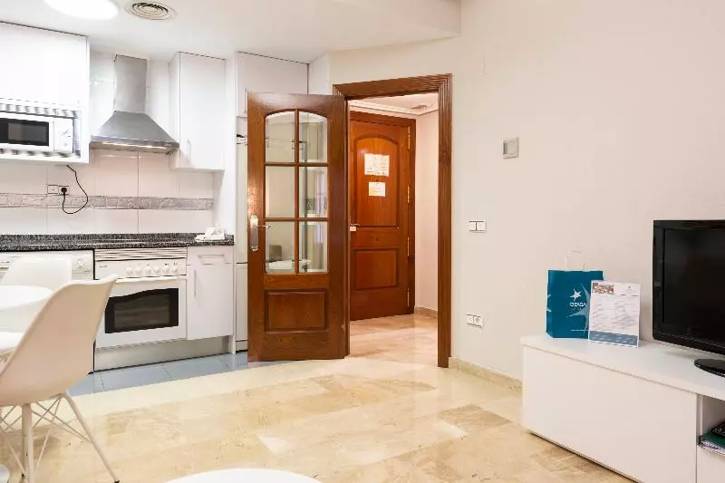 آپارتمان 1 خوابه, Aparthotel Los Girasoles